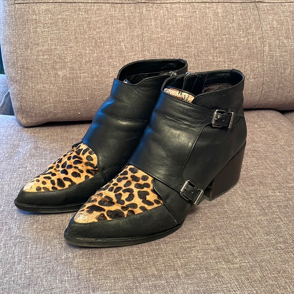 COPY - SAM EDLEMAN leopard booties